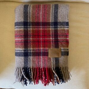 Pendleton 100% wool throw blanket